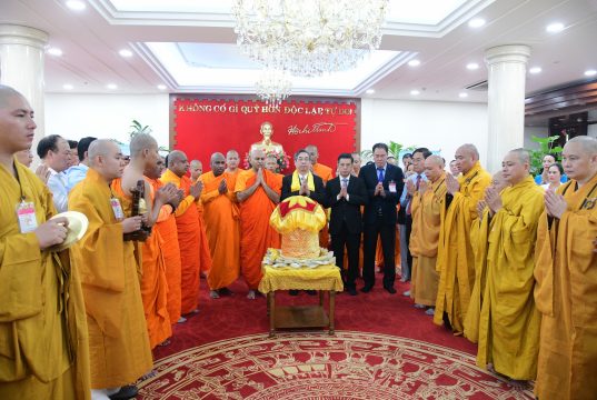 Cung thỉnh Xá lợi Đức Phật rời Núi Bà, Tây Ninh ra sân bay Tân Sơn Nhất về Hà Nội