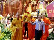 Cung tiễn xá lợi Đức Phật Thích Ca Mâu Ni về chùa Chuông (Hưng Yên)