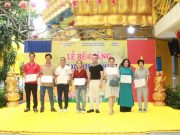Trao chứng nhận tốt nghiệp cho 135 học viên khiếm thị lớp xoa bóp, bấm huyệt tại chùa Kỳ Quang 2
