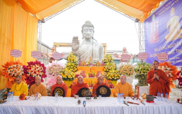 Chùa Đại Phước Việt Nam tại Myanmar tổ chức Đại lễ Chú nguyện rót đồng Đại Tôn tượng Phật Thích Ca (Gotama)