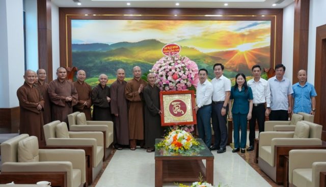 Thường trực Ban trị sự GHPGVN tỉnh Lào Cai thăm và làm việc với các cơ quan lãnh đạo tỉnh Thường trực Ban trị sự GHPGVN tỉnh Lào Cai thăm và làm việc với các cơ quan lãnh đạo tỉnh