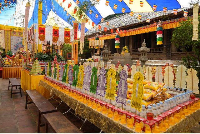 Trang nghiêm Lễ Mông Sơn Thí Thực tại Hạ trường chùa Thầy