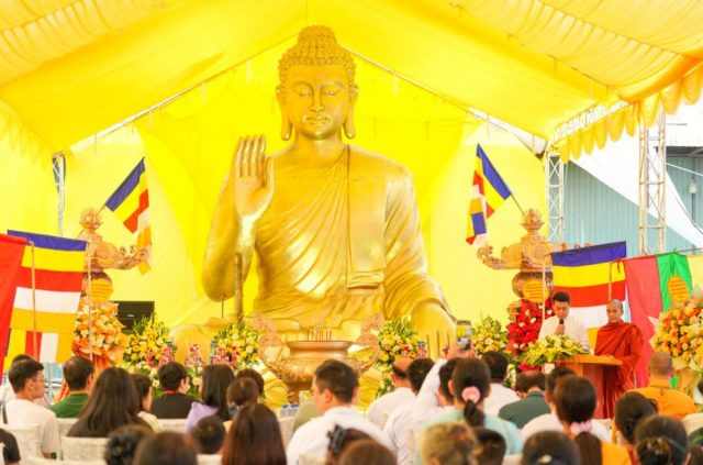 Ninh Bình: Chùa Đại Phước Việt Nam trang nghiêm tổ chức lễ chiêm bái Đại tôn tượng Phật Gotama Ninh Bình: Chùa Đại Phước Việt Nam trang nghiêm tổ chức lễ chiêm bái Đại tôn tượng Phật Gotama