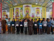 Lan tỏa yêu thương sau bão dữ: Hòa thượng Thích Bảo Nghiêm tiếp tục trao quà cho các hộ gia đình gặp khó khăn tại Hà Tĩnh