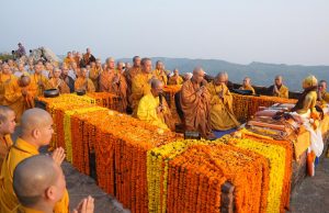 Ngày thứ 7 nơi đất Phật, Trường Trung cấp Phật học Hà Nội tiếp tục hành trình từ Kỳ Xà Quật đến Nalanda