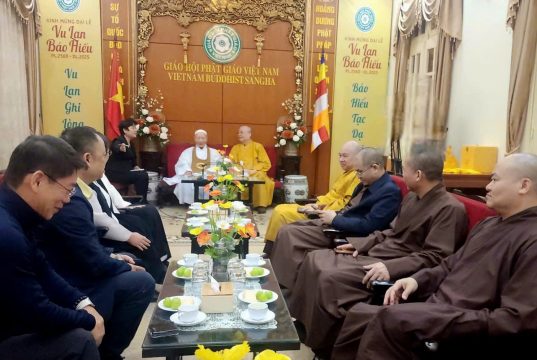 Đoàn Phật giáo Viên Hàn Quốc thăm Trụ sở Trung ương GHPGVN