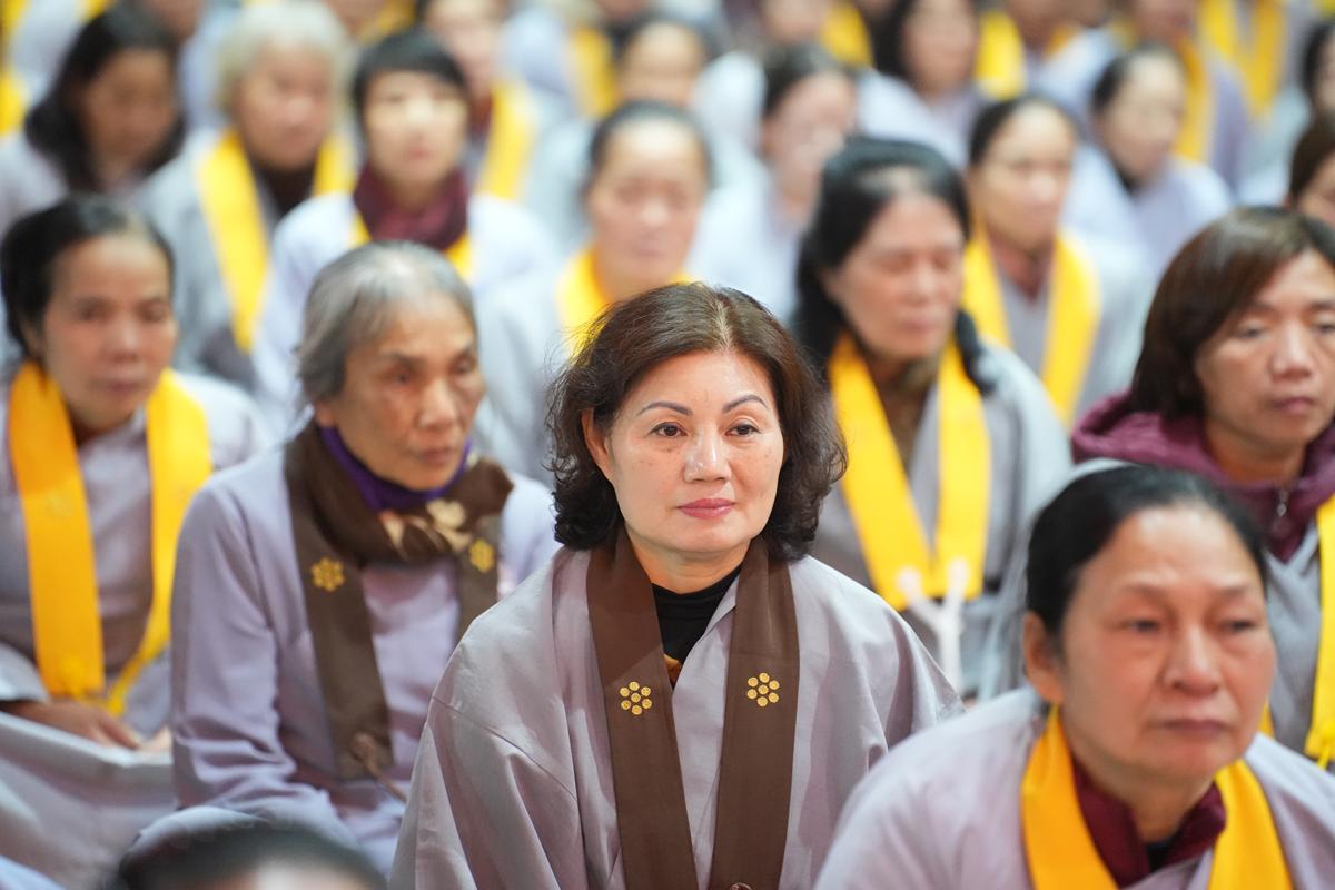 Hà Nội: Lung linh ánh sáng giác ngộ trong Đêm hội Hoa đăng mừng Đức Phật Thành đạo tại chùa Bằng插图17