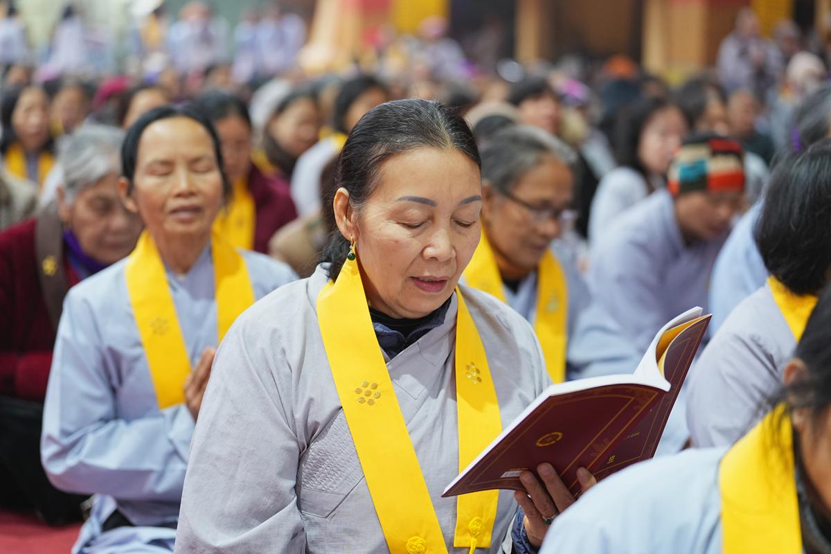 Hà Nội: Lễ kỷ niệm ngày Đức Phật Thành đạo và 28 năm hình thành Đạo tràng Pháp Hoa miền Bắc tại chùa Bằng插图11