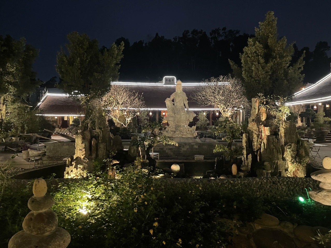 Hải Phòng: Quỹ từ thiện Chân Như chùa Hồng Phúc trao gần 260 triệu đồng cho các em học sinh, sinh viên插图4