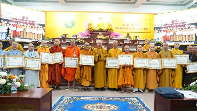 Tổng kết Ban Từ thiện Xã hội TW GHPGVN năm 2025: Hơn 2.161 tỷ đồng phụng sự nhân sinh插图