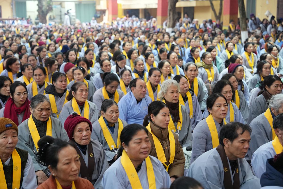 Hà Nội: Lễ kỷ niệm ngày Đức Phật Thành đạo và 28 năm hình thành Đạo tràng Pháp Hoa miền Bắc tại chùa Bằng插图28