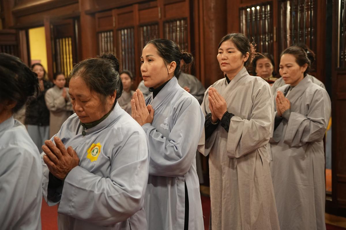 Hà Nội: Lễ kỷ niệm ngày Đức Phật Thành đạo và 28 năm hình thành Đạo tràng Pháp Hoa miền Bắc tại chùa Bằng插图14