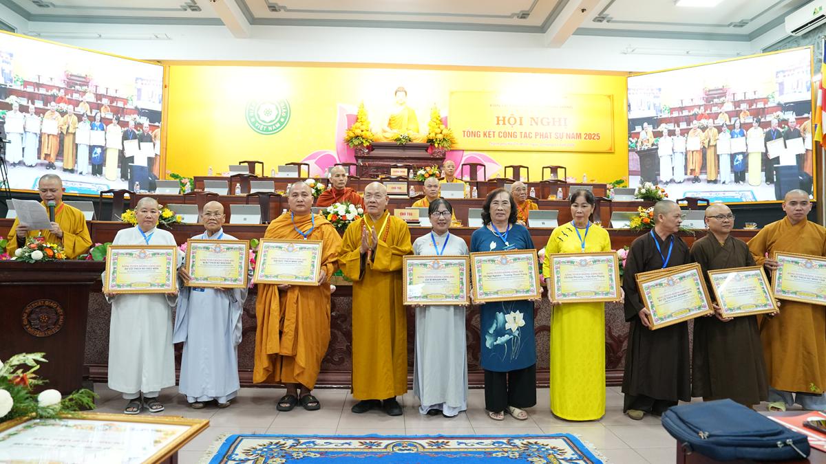 Tổng kết Ban Từ thiện Xã hội TW GHPGVN năm 2025: Hơn 2.161 tỷ đồng phụng sự nhân sinh插图27