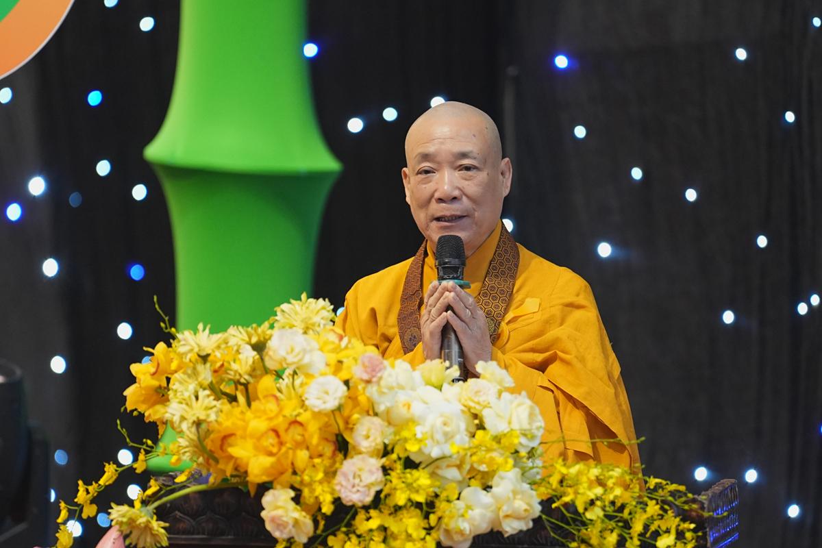 Hà Nội: Lễ kỷ niệm ngày Đức Phật Thành đạo và 28 năm hình thành Đạo tràng Pháp Hoa miền Bắc tại chùa Bằng插图31