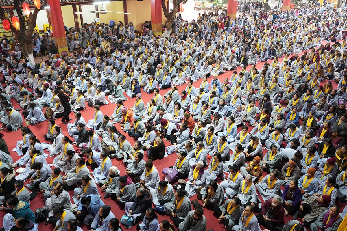 Hà Nội: Lễ kỷ niệm ngày Đức Phật Thành đạo và 28 năm hình thành Đạo tràng Pháp Hoa miền Bắc tại chùa Bằng插图33