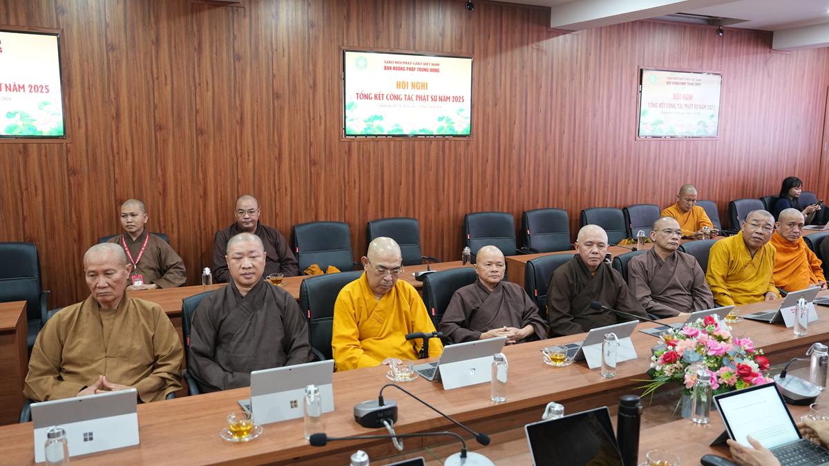 Hoằng pháp giữa dòng chảy thời đại: Ban Hoằng pháp TW GHPGVN tổng kết công tác Phật sự năm 2025插图36