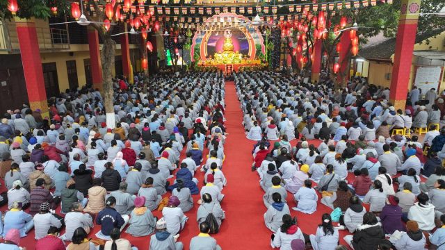 Hà Nội: Lễ kỷ niệm ngày Đức Phật Thành đạo và 28 năm hình thành Đạo tràng Pháp Hoa miền Bắc tại chùa Bằng插图