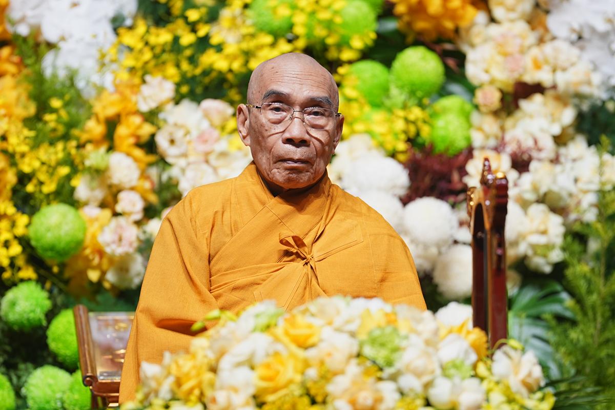 Hà Nội: Lễ kỷ niệm ngày Đức Phật Thành đạo và 28 năm hình thành Đạo tràng Pháp Hoa miền Bắc tại chùa Bằng插图42