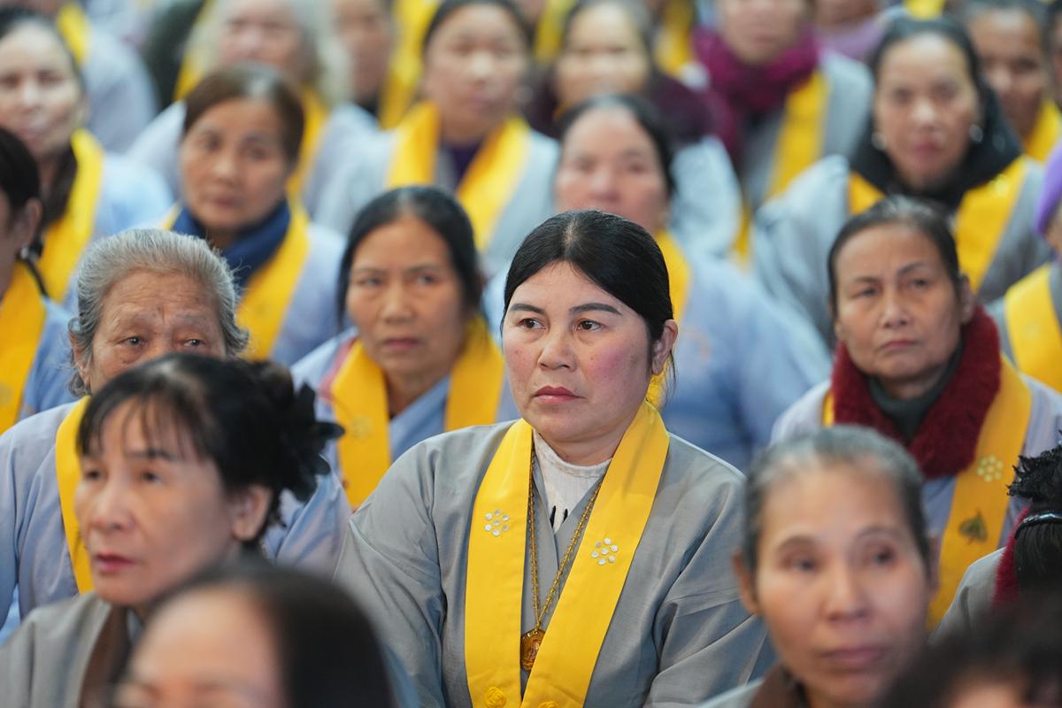 Hà Nội: Lễ kỷ niệm ngày Đức Phật Thành đạo và 28 năm hình thành Đạo tràng Pháp Hoa miền Bắc tại chùa Bằng插图46