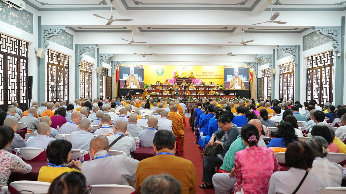 Tổng kết Ban Từ thiện Xã hội TW GHPGVN năm 2025: Hơn 2.161 tỷ đồng phụng sự nhân sinh插图48