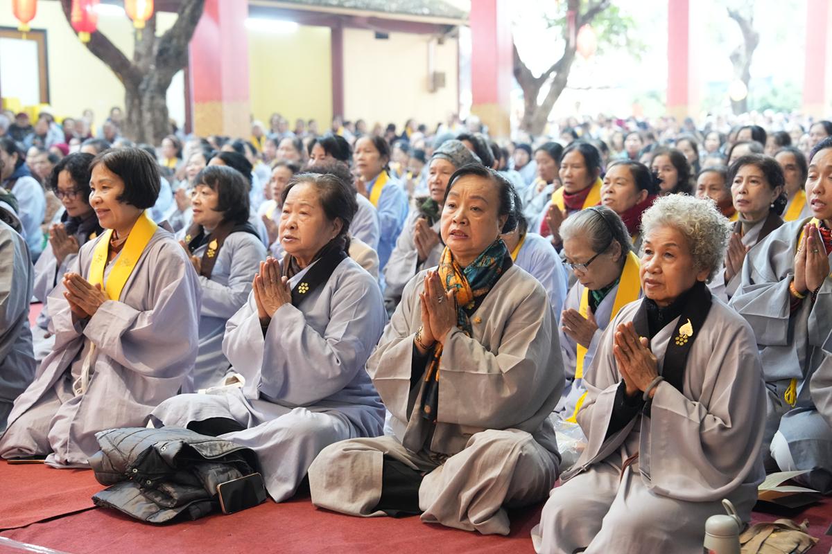 Hà Nội: Lễ kỷ niệm ngày Đức Phật Thành đạo và 28 năm hình thành Đạo tràng Pháp Hoa miền Bắc tại chùa Bằng插图67