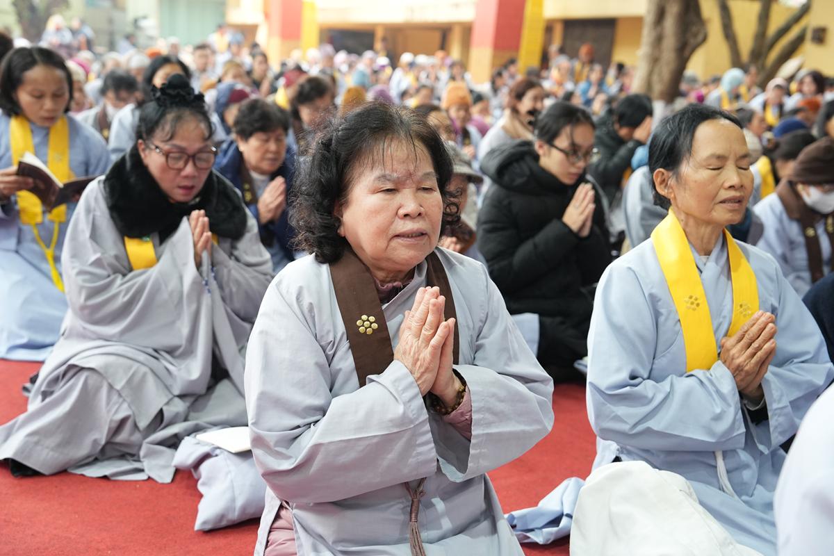 Hà Nội: Lễ kỷ niệm ngày Đức Phật Thành đạo và 28 năm hình thành Đạo tràng Pháp Hoa miền Bắc tại chùa Bằng插图71