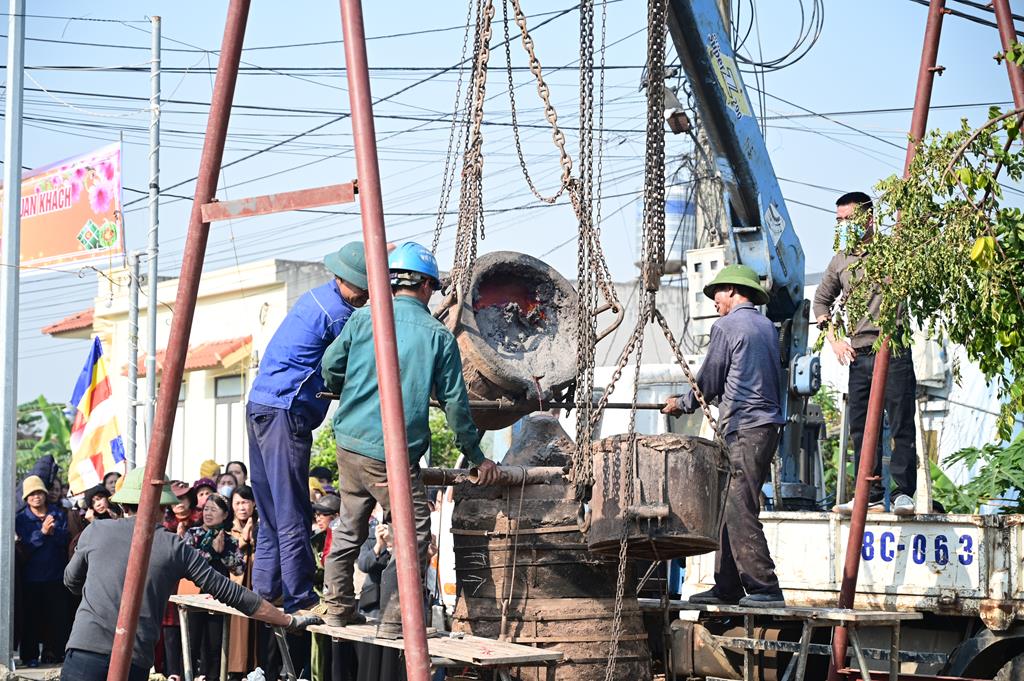 Hải Phòng: Lễ rót đồng đúc Đại hồng chung tại chùa Linh Ứng (chùa Hòa Nhất)插图64
