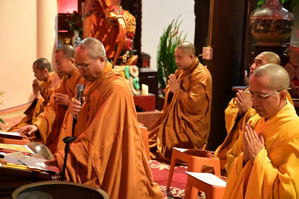 Hải Phòng: Quỹ từ thiện Chân Như chùa Hồng Phúc trao gần 260 triệu đồng cho các em học sinh, sinh viên插图32