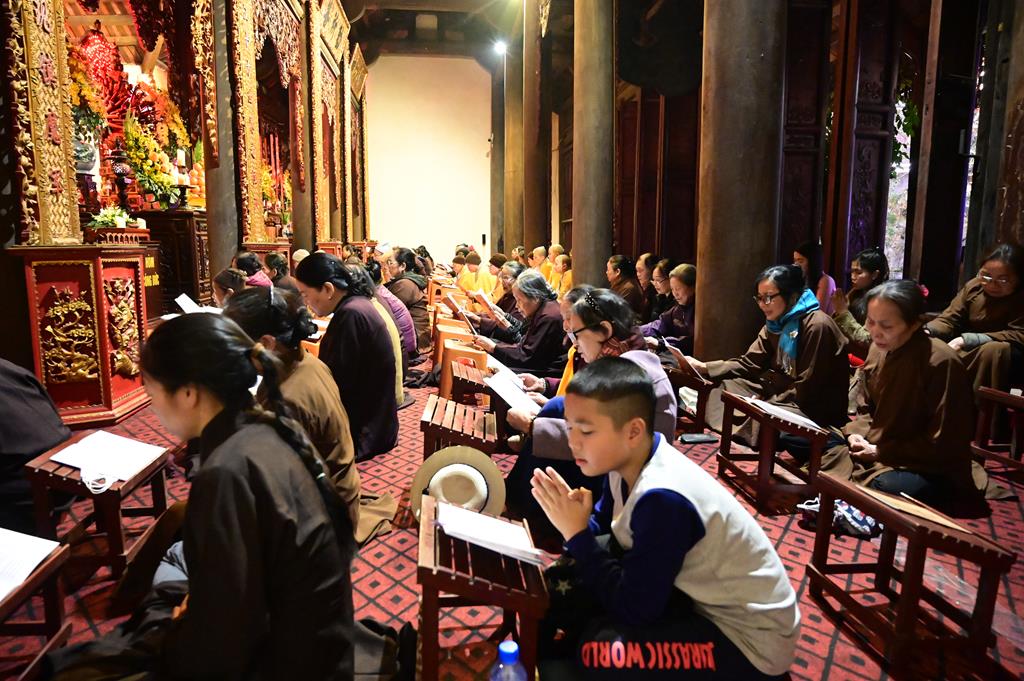 Hải Phòng: Quỹ từ thiện Chân Như chùa Hồng Phúc trao gần 260 triệu đồng cho các em học sinh, sinh viên插图41