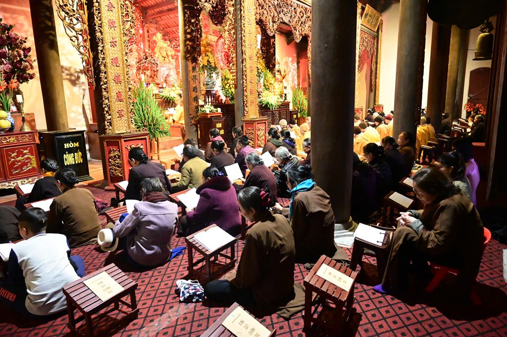 Hải Phòng: Quỹ từ thiện Chân Như chùa Hồng Phúc trao gần 260 triệu đồng cho các em học sinh, sinh viên插图42