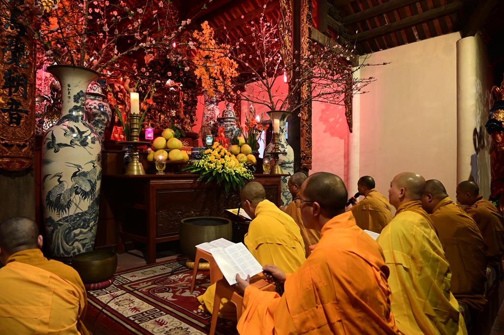 Hải Phòng: Quỹ từ thiện Chân Như chùa Hồng Phúc trao gần 260 triệu đồng cho các em học sinh, sinh viên插图44