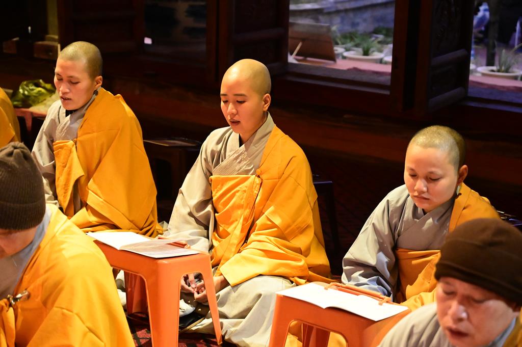 Hải Phòng: Quỹ từ thiện Chân Như chùa Hồng Phúc trao gần 260 triệu đồng cho các em học sinh, sinh viên插图47