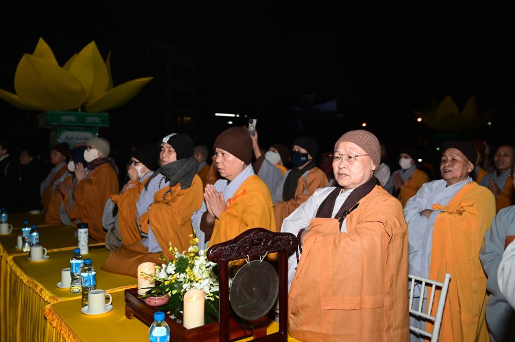 Hải Phòng: Quỹ từ thiện Chân Như chùa Hồng Phúc trao gần 260 triệu đồng cho các em học sinh, sinh viên插图68