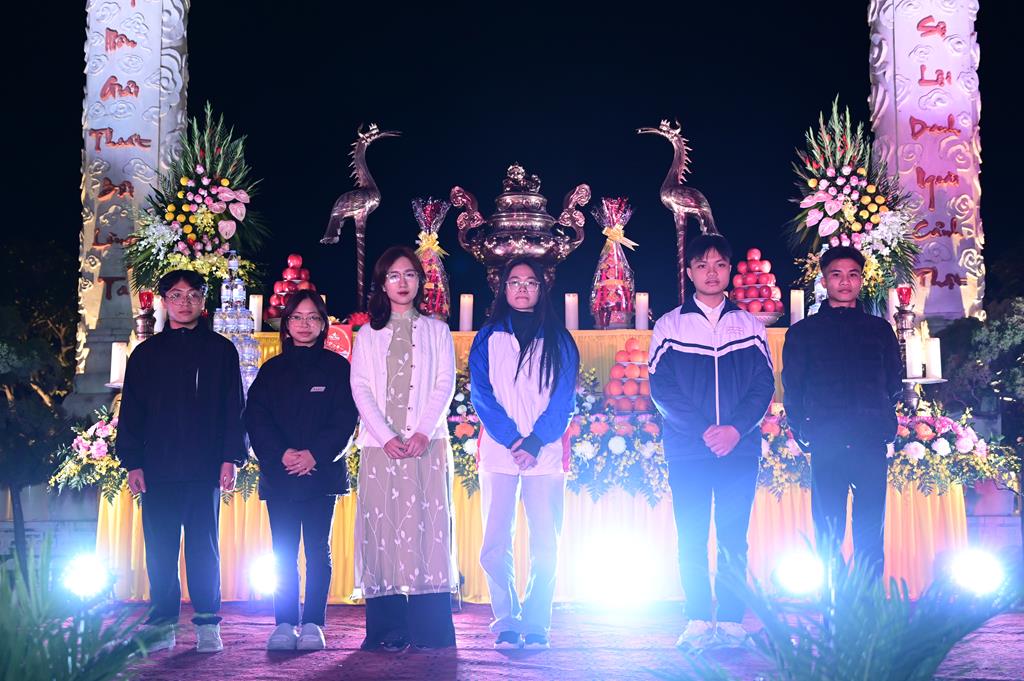 Hải Phòng: Quỹ từ thiện Chân Như chùa Hồng Phúc trao gần 260 triệu đồng cho các em học sinh, sinh viên插图82