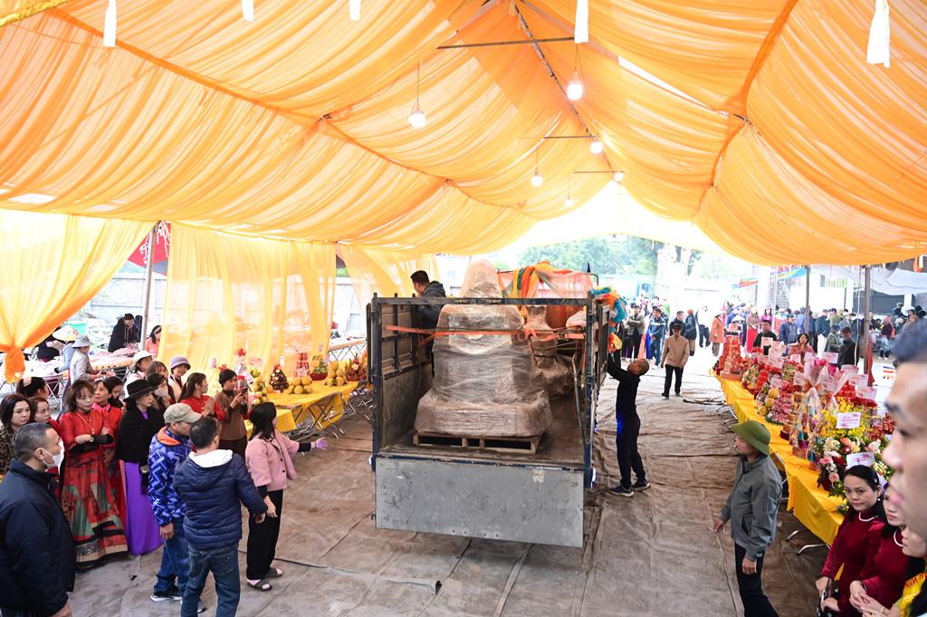 Hải Phòng: Lễ cung rước tôn tượng chư Bồ Tát và chư Tổ về chùa Thanh Long (Lệ Tảo)插图57