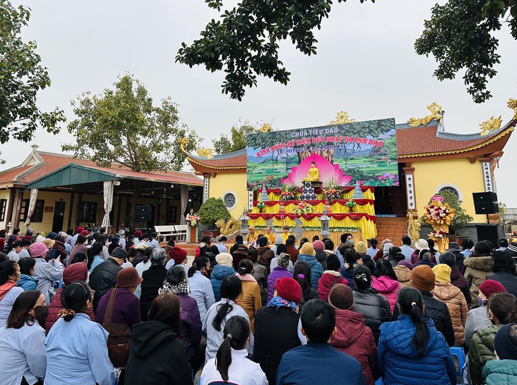 Quảng Ninh: Chùa Tiêu Dao Lễ Phật Thành Đạo插图5