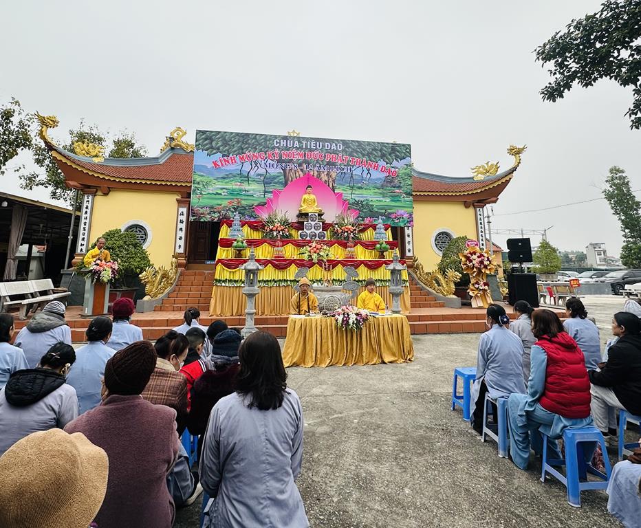 Quảng Ninh: Chùa Tiêu Dao Lễ Phật Thành Đạo插图8