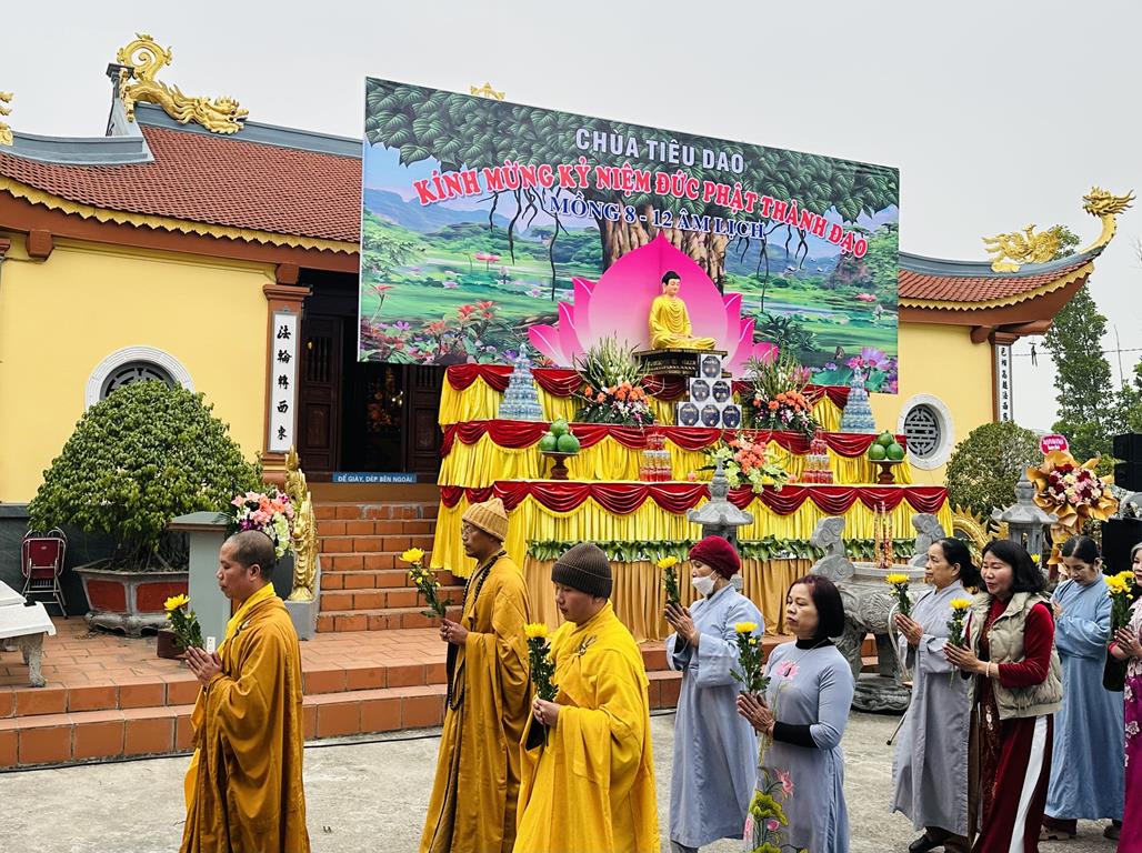 Quảng Ninh: Chùa Tiêu Dao Lễ Phật Thành Đạo插图21