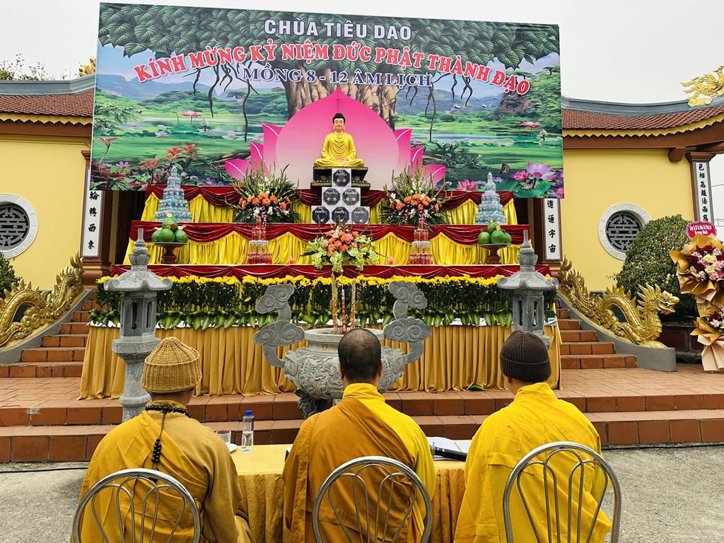 Quảng Ninh: Chùa Tiêu Dao Lễ Phật Thành Đạo插图37