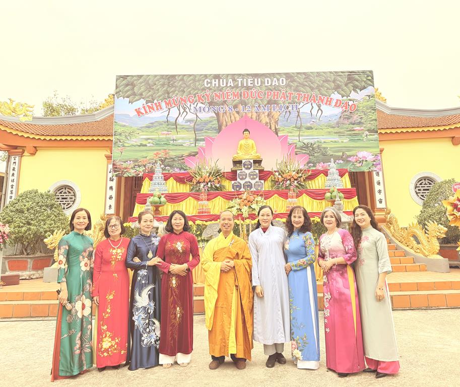 Quảng Ninh: Chùa Tiêu Dao Lễ Phật Thành Đạo插图43