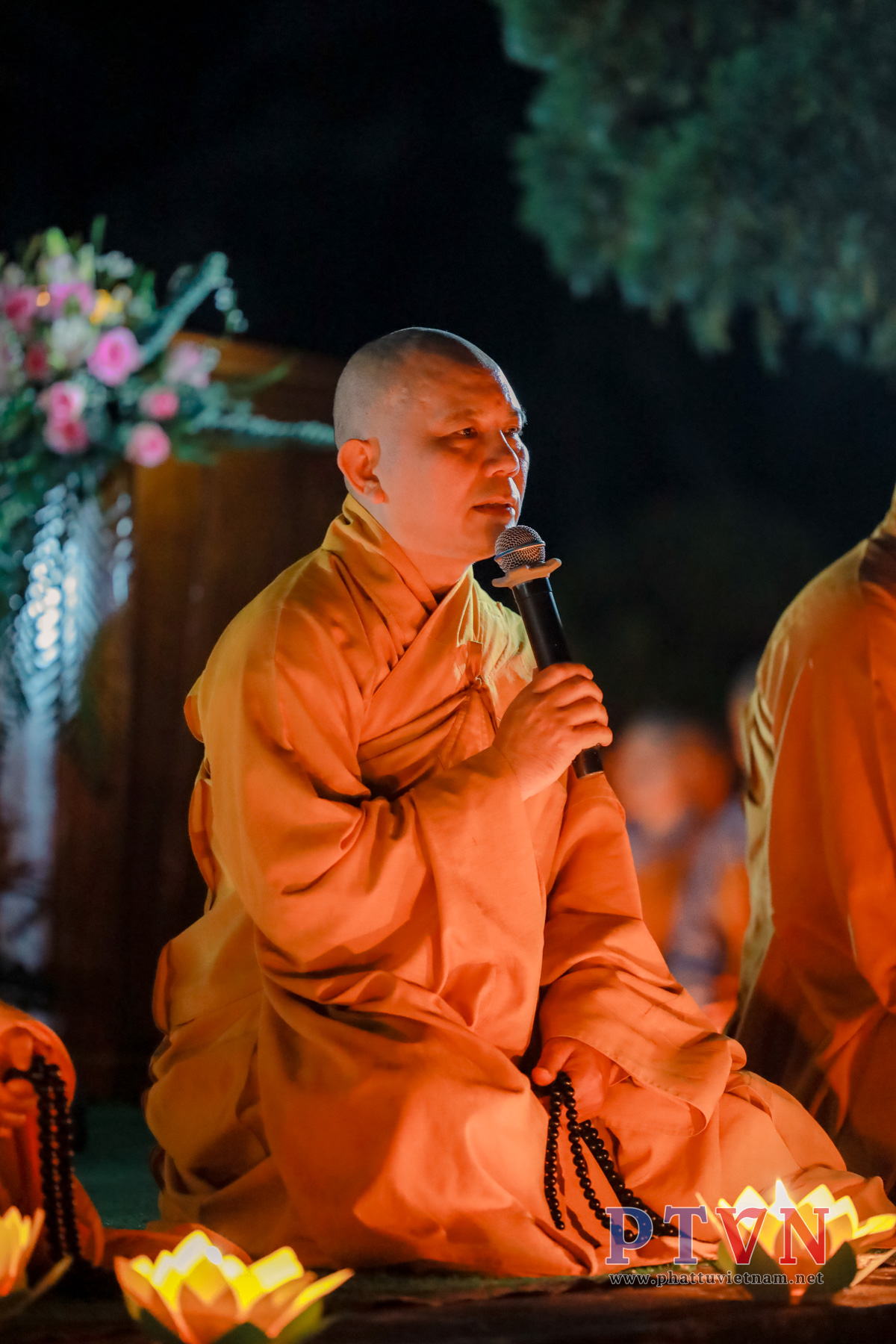 Thiêng liêng đêm kỷ niệm Phật thành đạo PL.2569 tại Tu viện Nguyên Thiều插图3