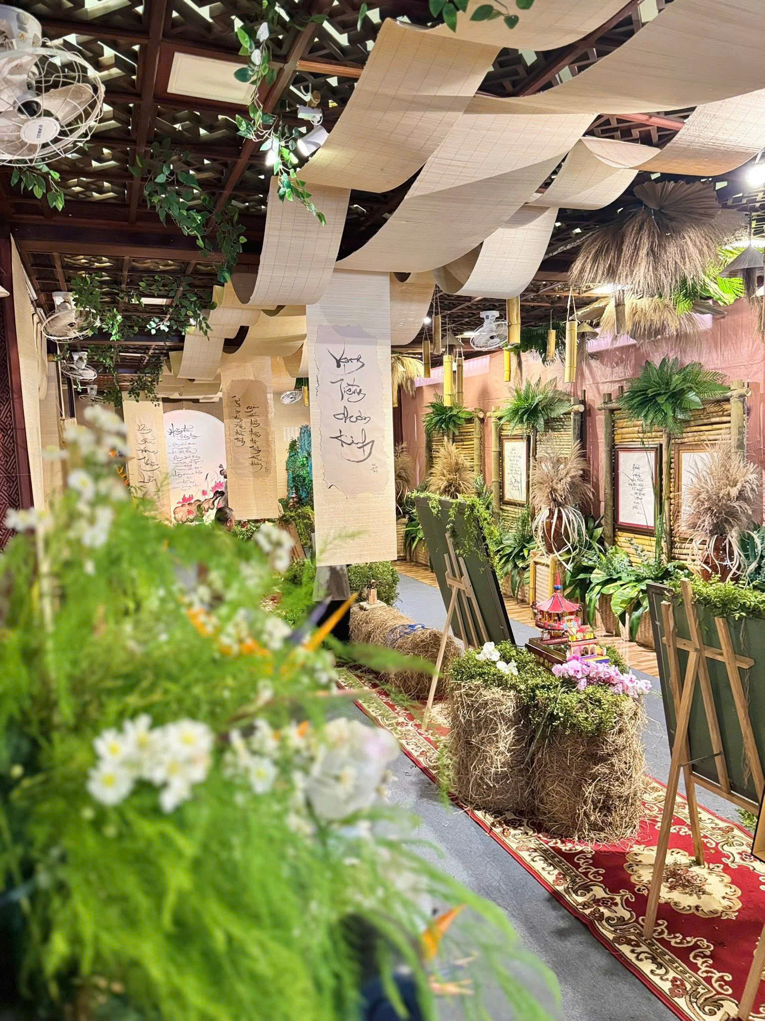 Đắk lắk: Ra mắt tập thơ “Dòng sữa mẹ thiêng liêng” của tác giả Hoài Nguyên Thủy (HT. Thích Châu Quang)插图20