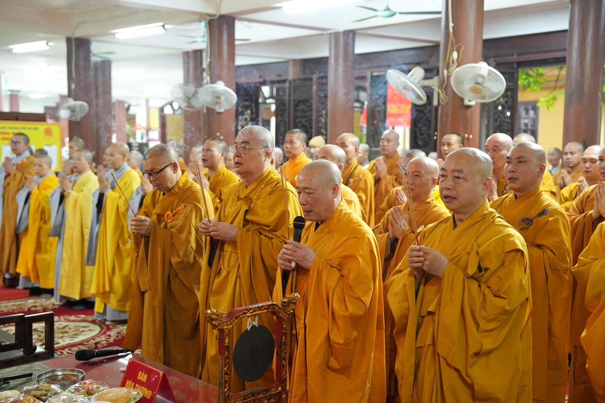 Hà Nội: Sơn môn Tổ đình Bồ Đề duy trì truyền thống họp mặt đầu xuân Bính Ngọ插图14