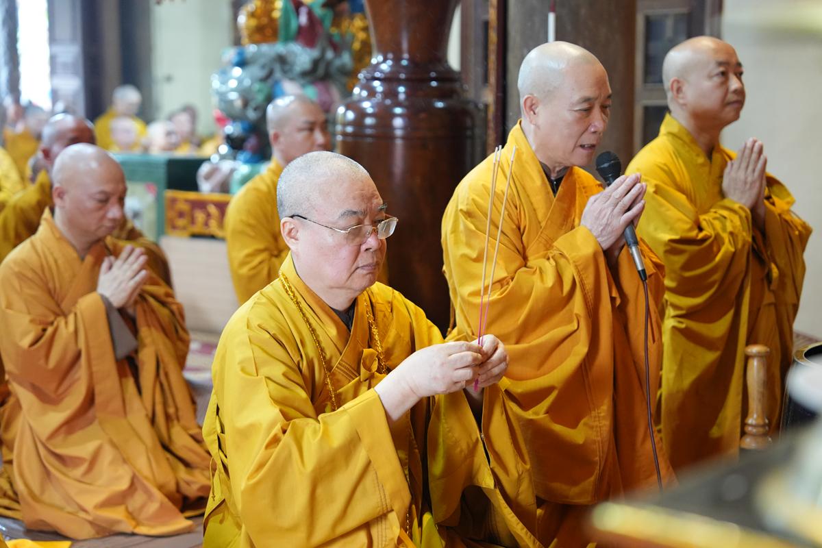 Hà Nội: Sơn môn Tổ đình Bồ Đề duy trì truyền thống họp mặt đầu xuân Bính Ngọ插图25