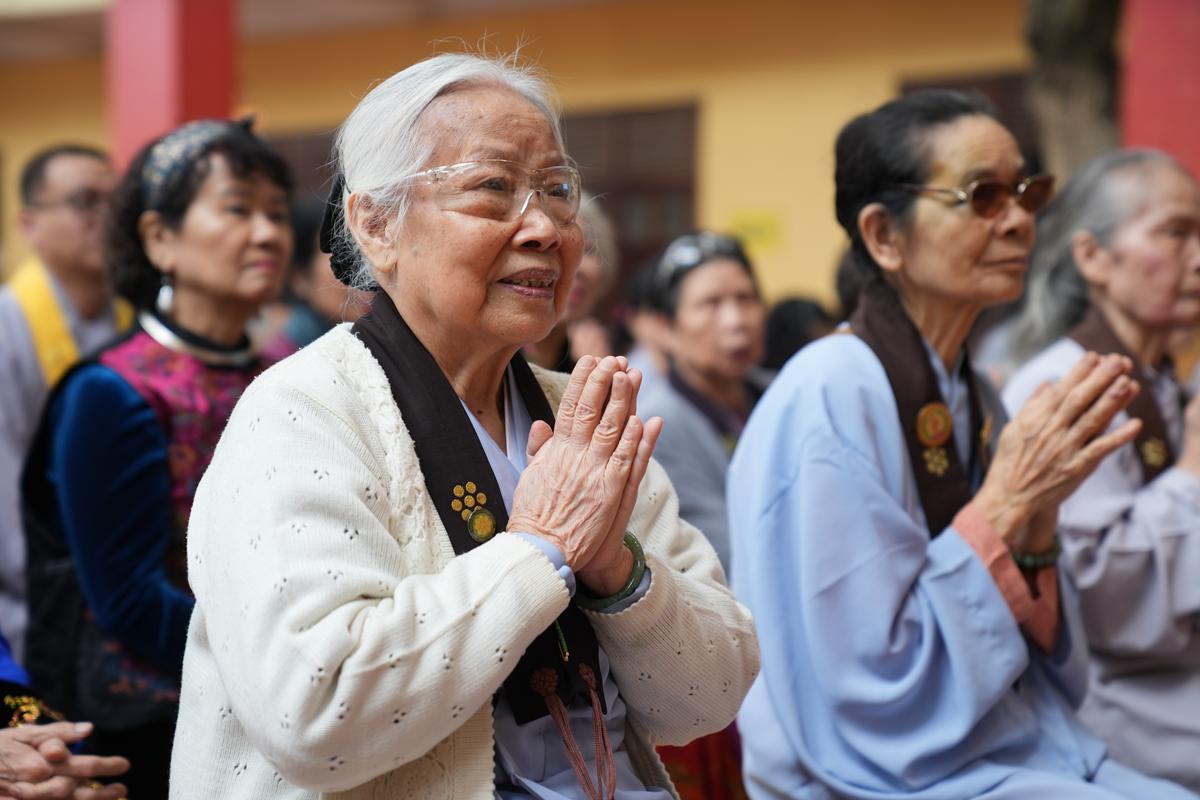 Đạo tràng Pháp Hoa trở về chùa Bằng lễ Phật, tri ân Hòa thượng Thích Bảo Nghiêm trong ngày đầu năm mới插图30