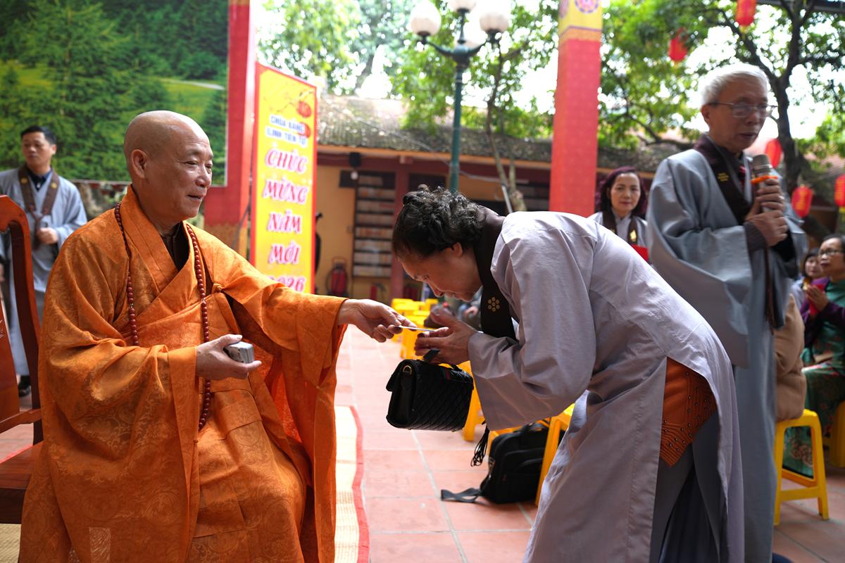 Đạo tràng Pháp Hoa trở về chùa Bằng lễ Phật, tri ân Hòa thượng Thích Bảo Nghiêm trong ngày đầu năm mới插图48