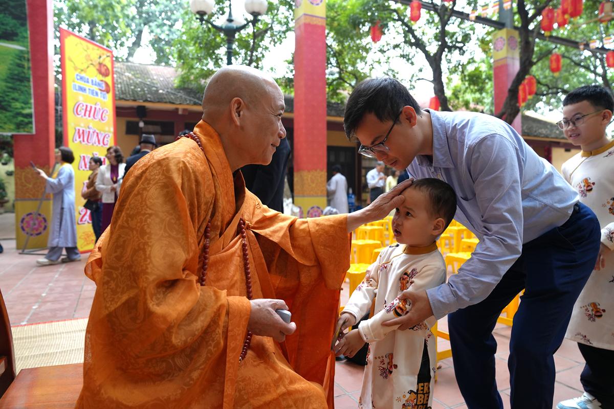 Đạo tràng Pháp Hoa trở về chùa Bằng lễ Phật, tri ân Hòa thượng Thích Bảo Nghiêm trong ngày đầu năm mới插图57