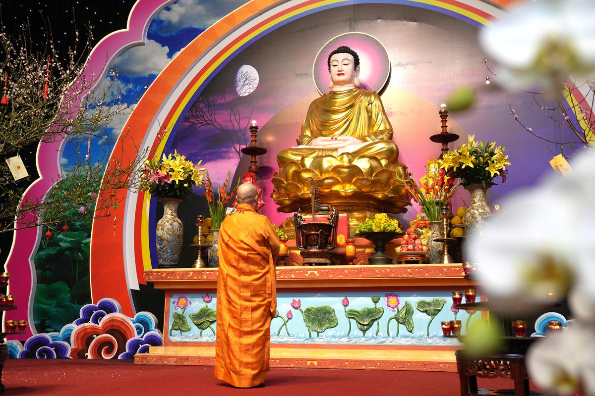 Đạo tràng Pháp Hoa trở về chùa Bằng lễ Phật, tri ân Hòa thượng Thích Bảo Nghiêm trong ngày đầu năm mới插图8