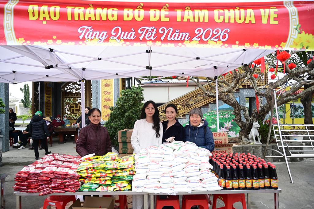 Hải Phòng: Ấm áp, nhộn nhịp phiên “Chợ Tết 0 đồng” tại chùa Kim Quang (Lũng Đông)插图20