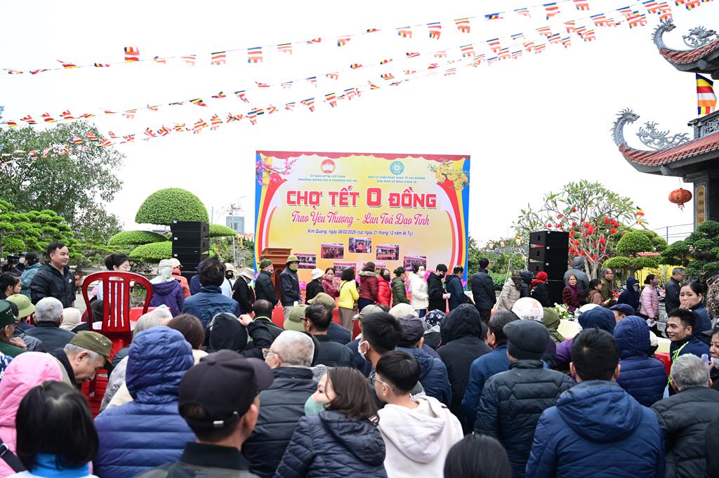 Hải Phòng: Ấm áp, nhộn nhịp phiên “Chợ Tết 0 đồng” tại chùa Kim Quang (Lũng Đông)插图62